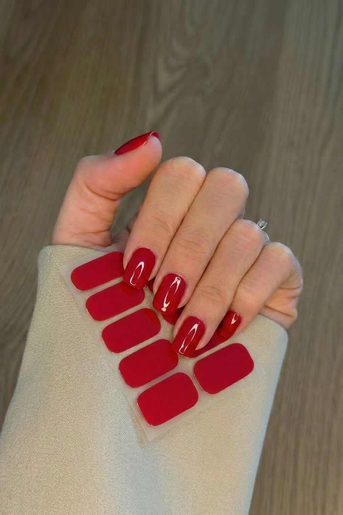 Red Nail Wrap